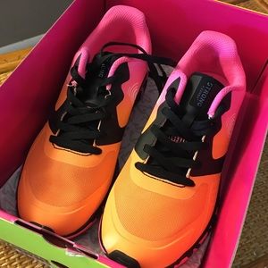 Women’s Zumba Strong sneakers.